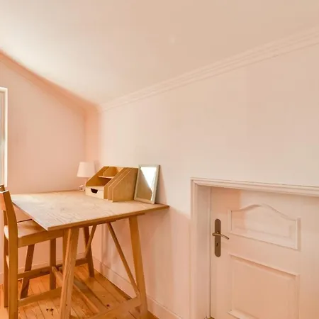 Amazing 3bdr W/lisbon View In Santos
